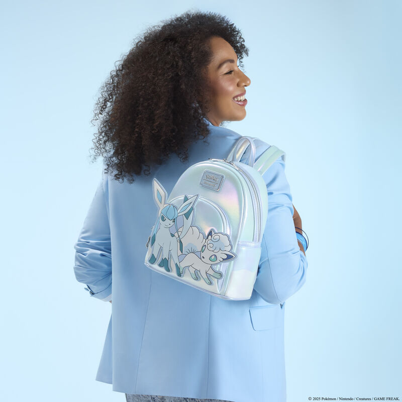 Pok??mon Ice Type Winter Mini Backpack - Image 3