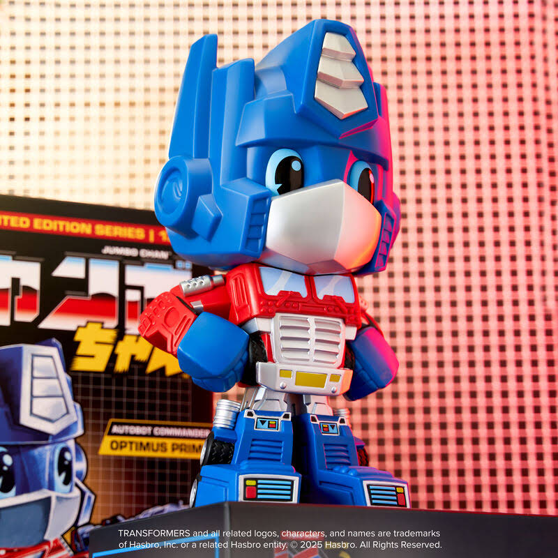 Jumbo Chan Optimus Prime 14 Vinyl Collectible - Image 10